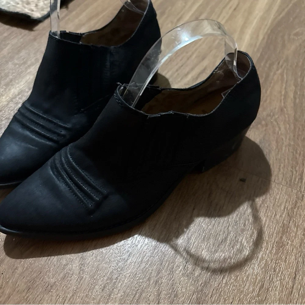 White Mountain Black Carroll Shooties Women's 9.5‎ M Ankle Boots